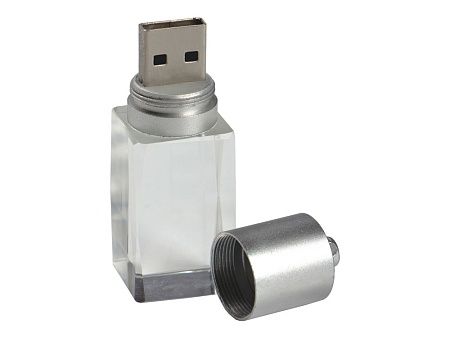 USB 2.0- флешка на 16 Гб в виде большого кристалла